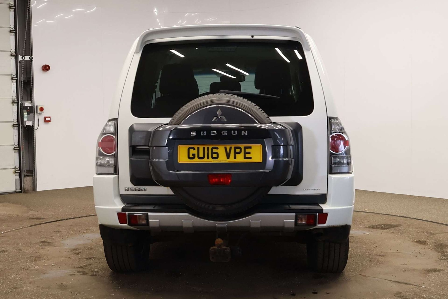 Used Mitsubishi Shogun 2016 for sale - 78036976: Photo 16