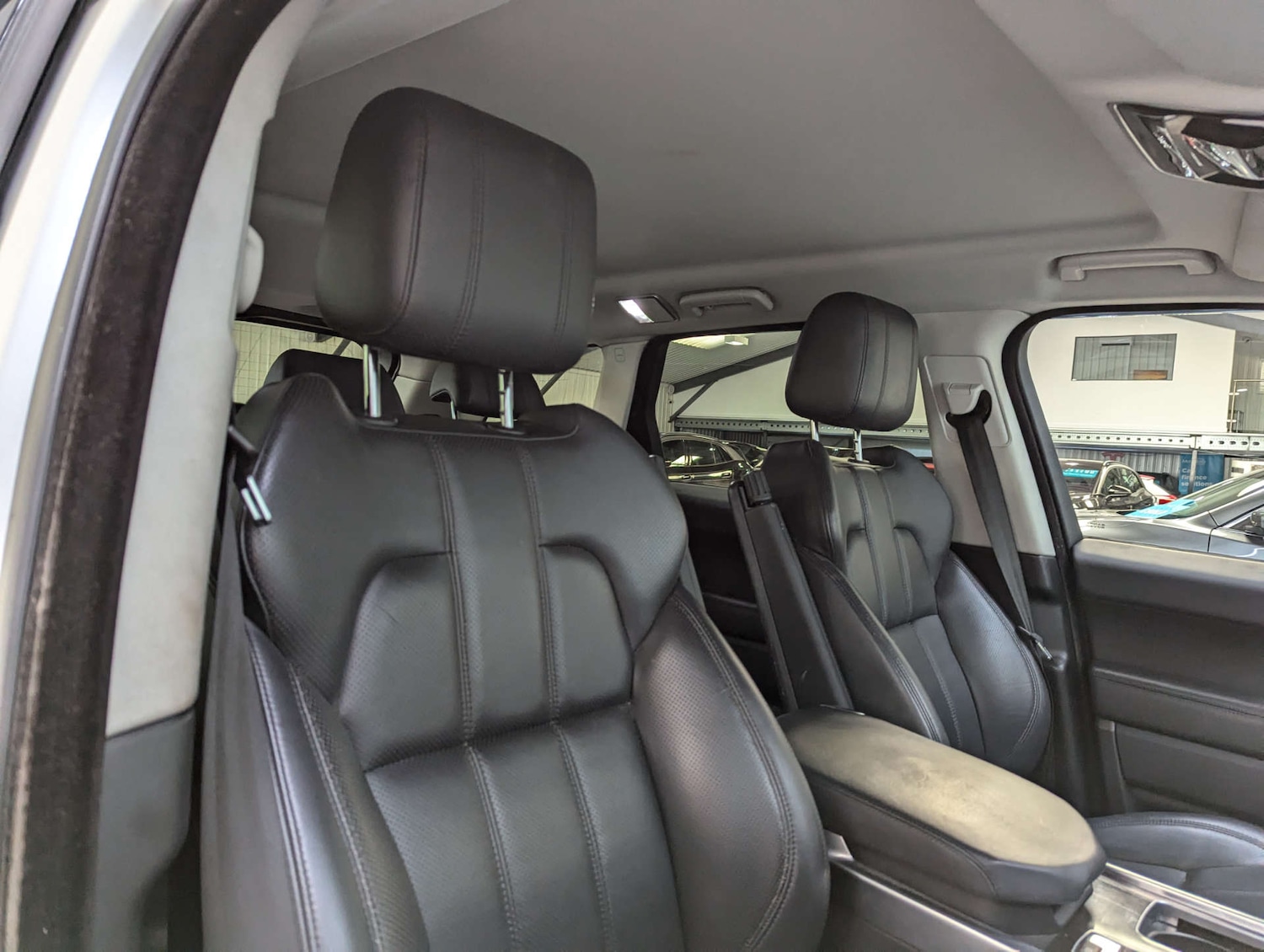 Used Land Rover Range Rover Sport 2017 for sale - 76600617: Photo 50