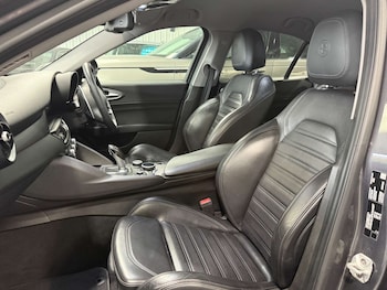 Used Alfa Romeo Giulia 2019 for sale - 77603976: Photo