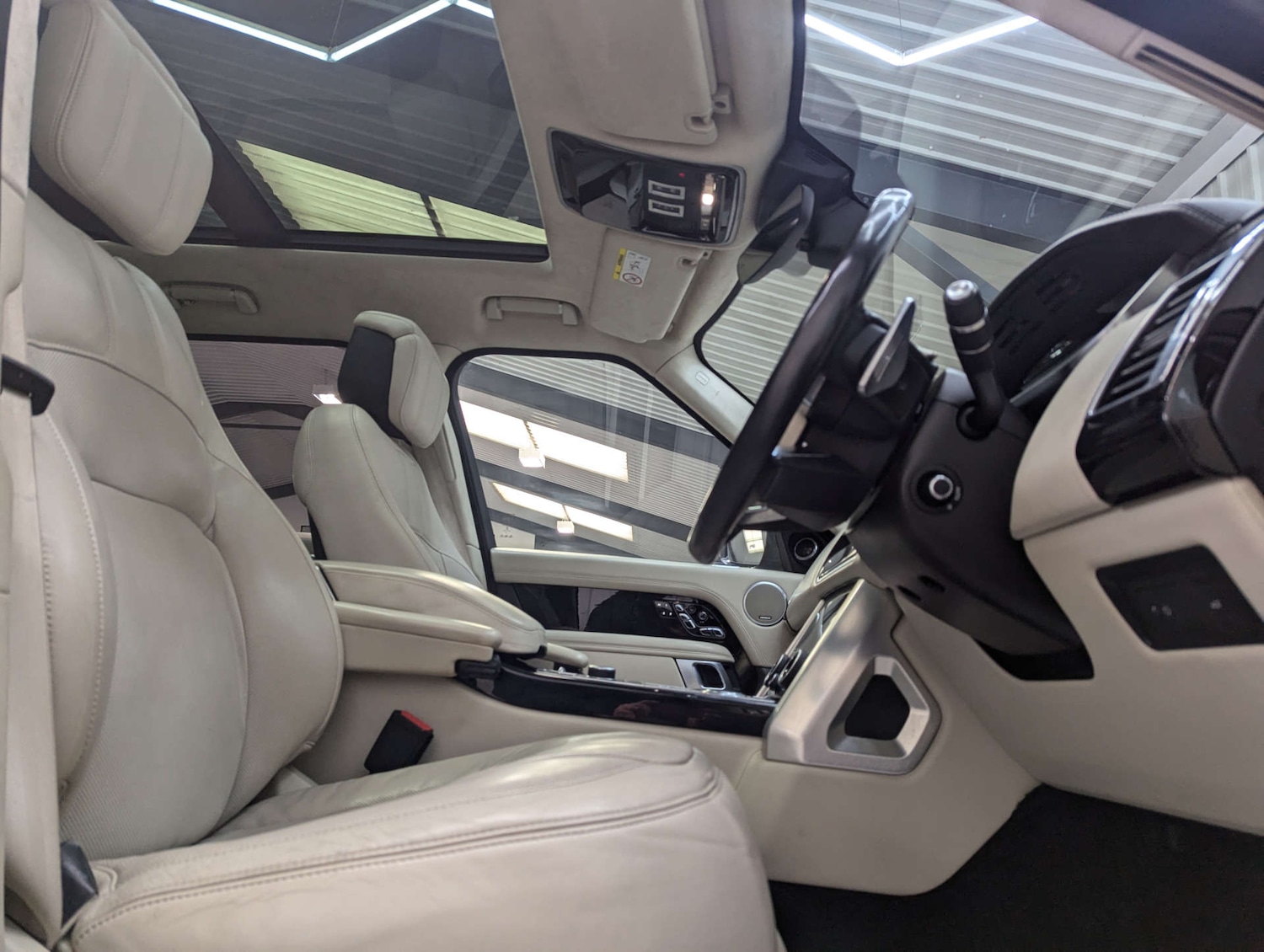 Used Land Rover Range Rover 2019 for sale - 77483773: Photo 50