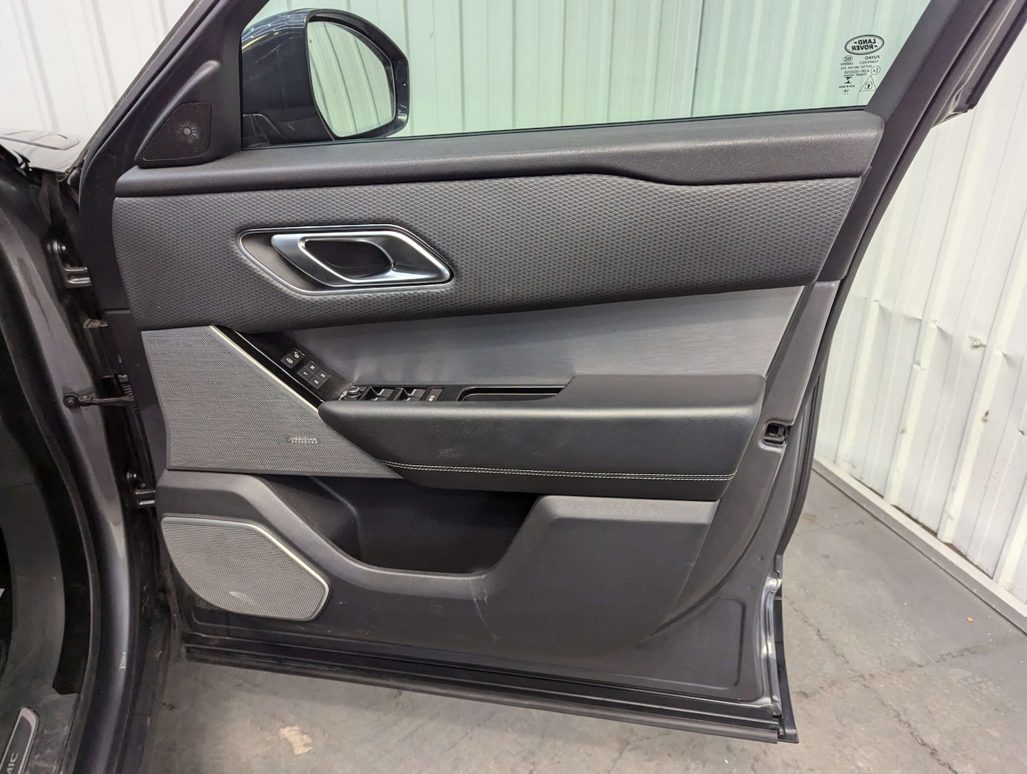 Used Land Rover Range Rover Velar 2019 for sale - 77984287: Photo 52