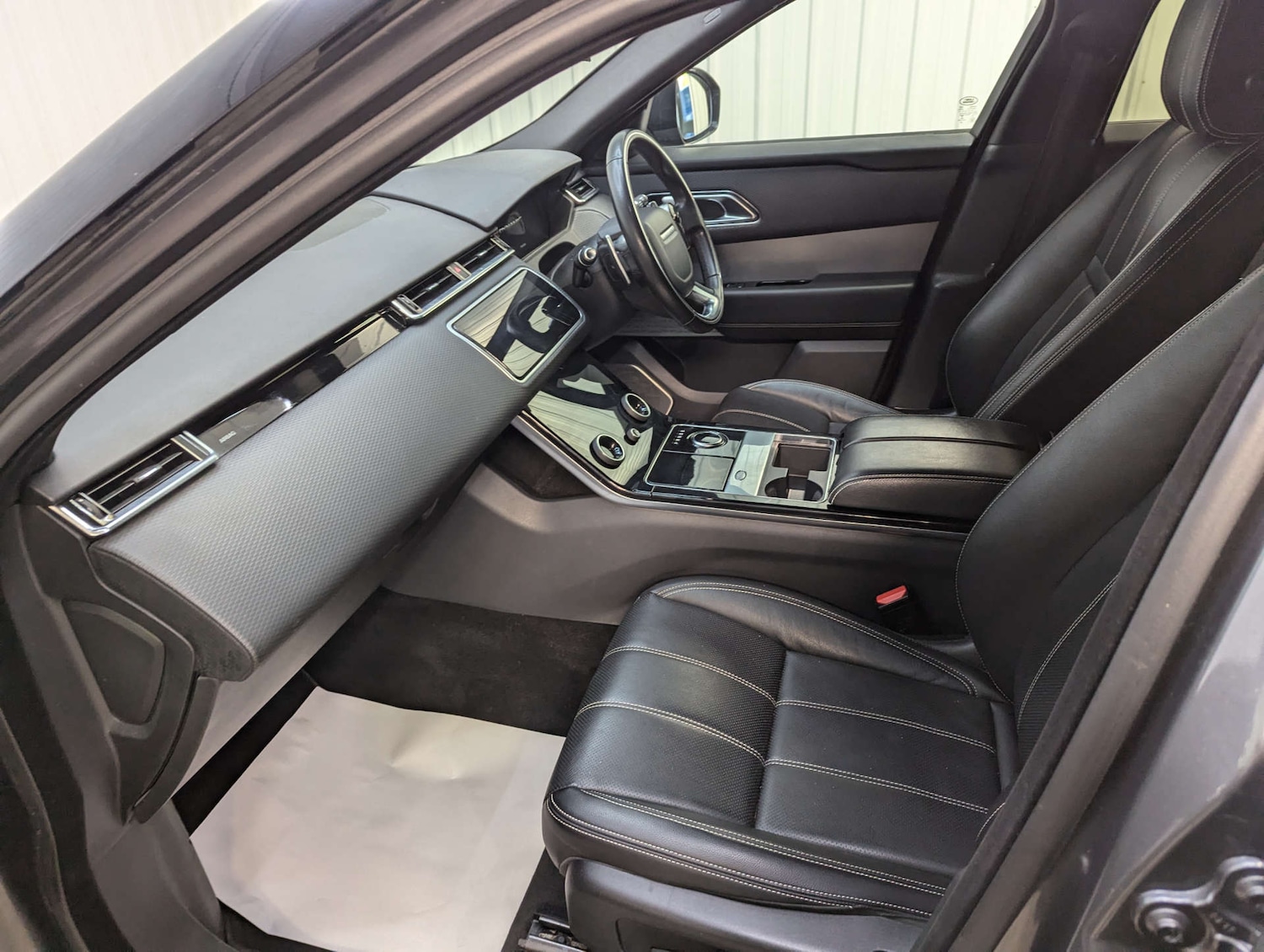 Used Land Rover Range Rover Velar 2019 for sale - 77984287: Photo 53