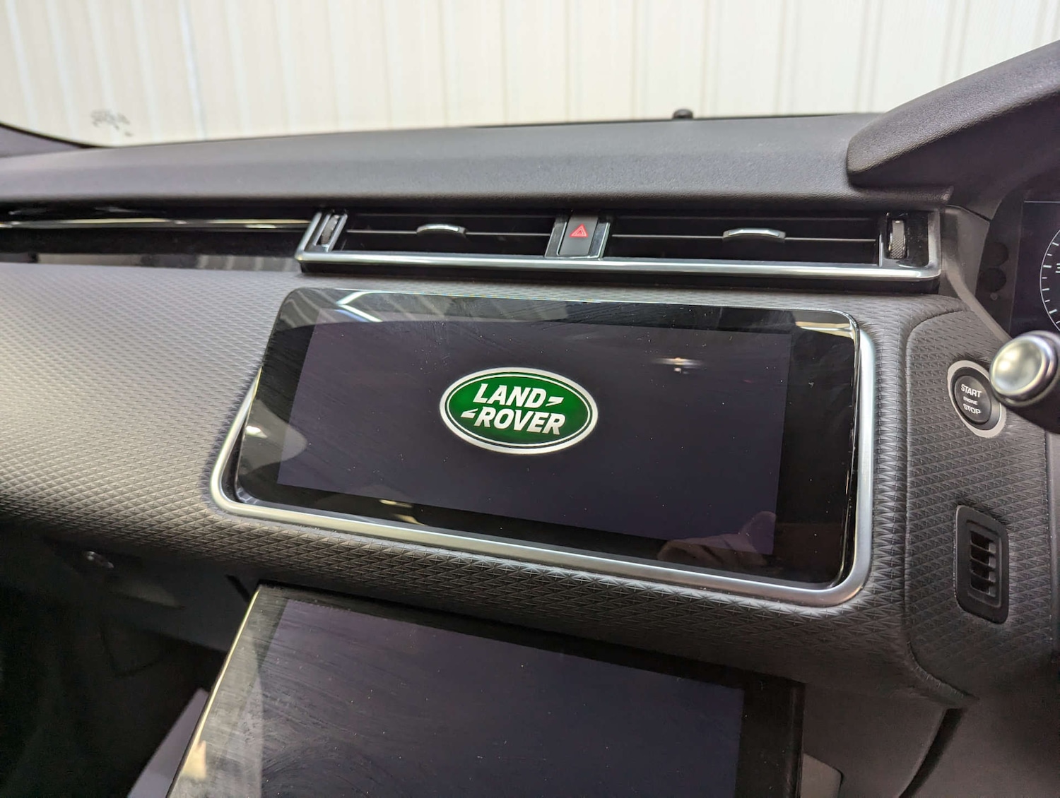 Used Land Rover Range Rover Velar 2019 for sale - 77984287: Photo 88