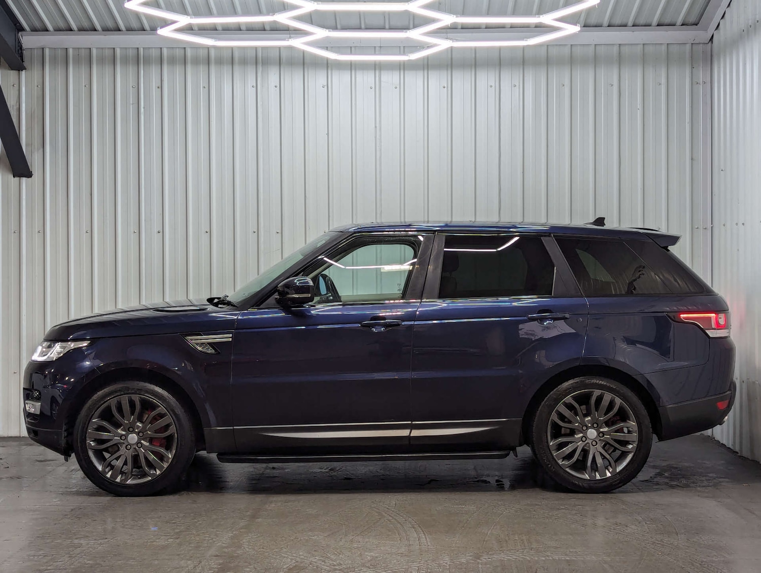 Used Land Rover Range Rover Sport 2014 for sale - 76834612: Photo 15