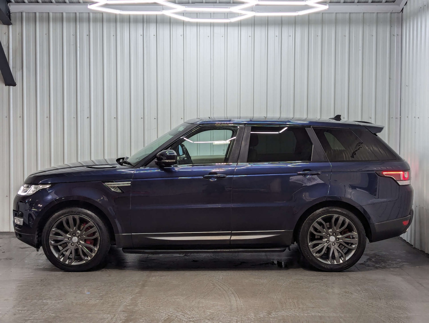 Used Land Rover Range Rover Sport 2014 for sale - 76834612: Photo 17