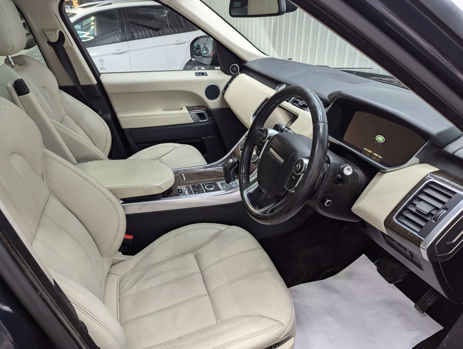 Used Land Rover Range Rover Sport 2014 for sale - 76834612: Photo 47