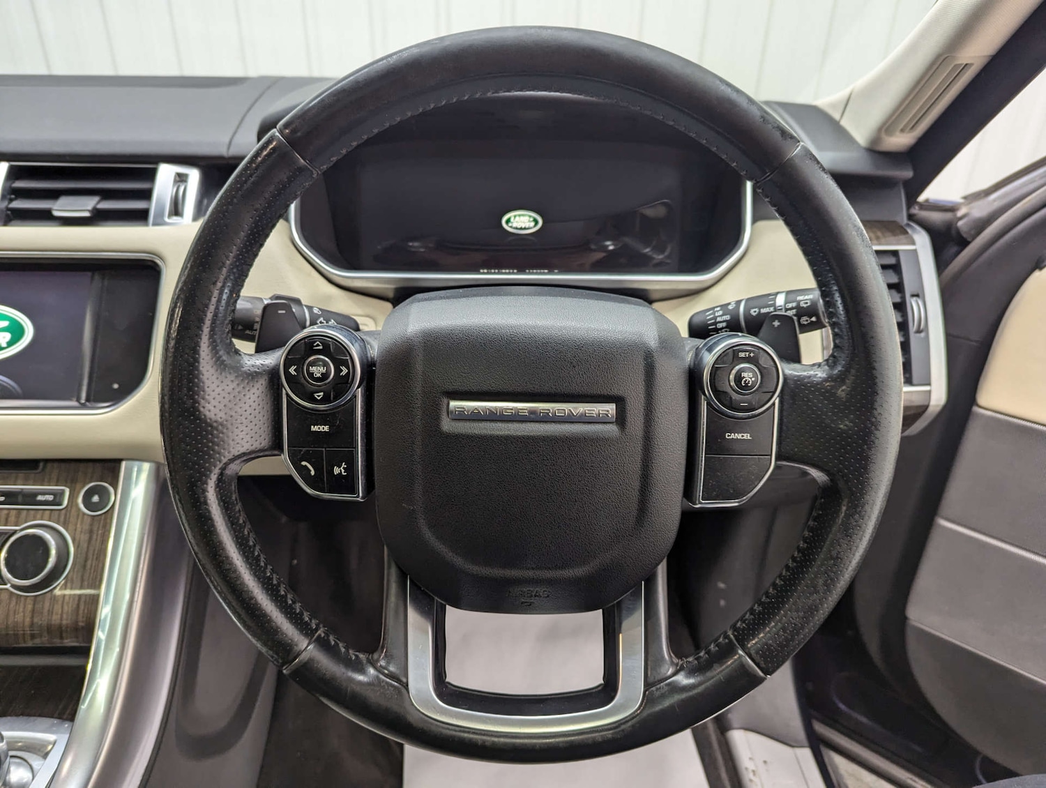 Used Land Rover Range Rover Sport 2014 for sale - 76834612: Photo 73