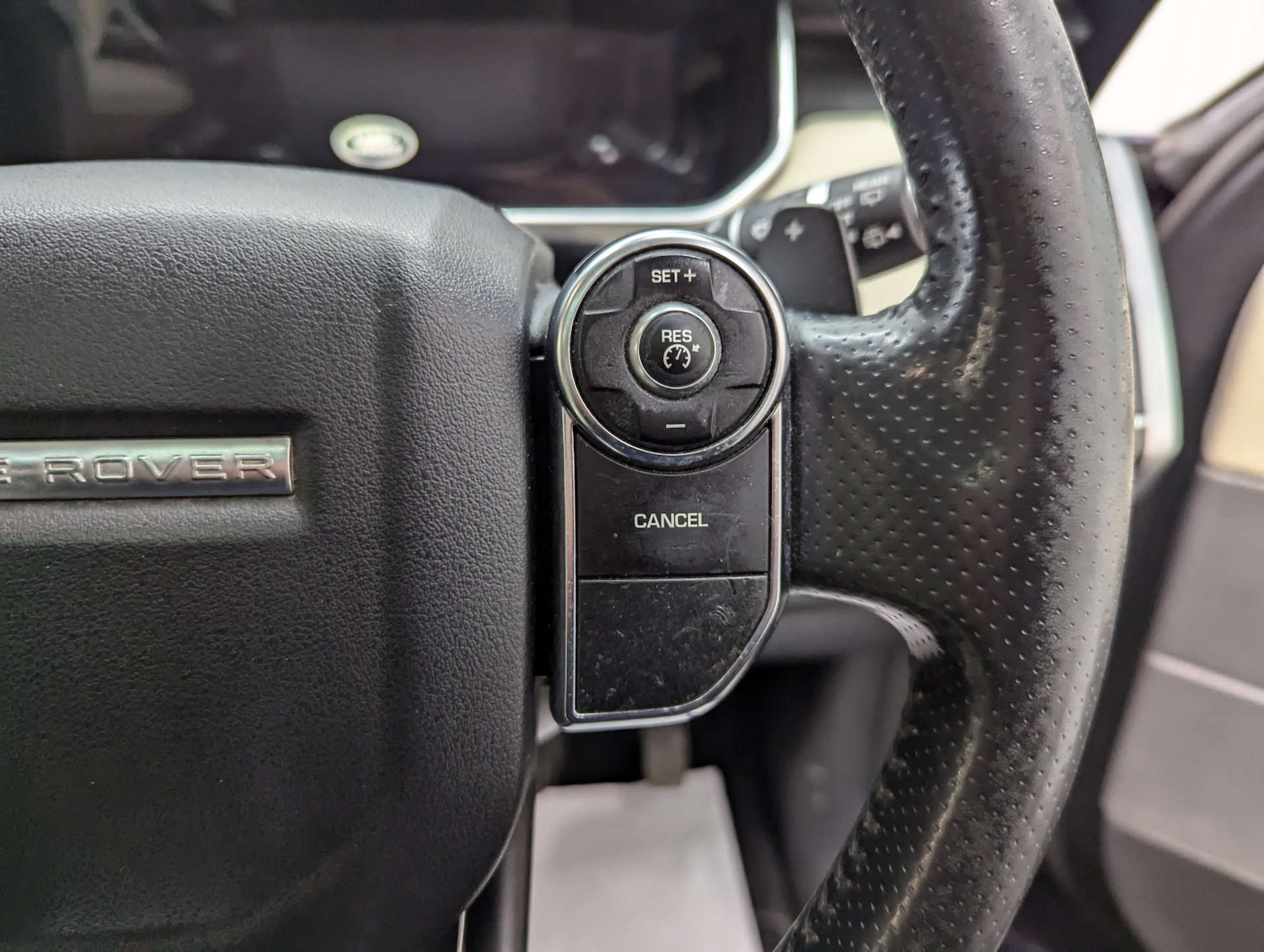 Used Land Rover Range Rover Sport 2014 for sale - 76834612: Photo 75