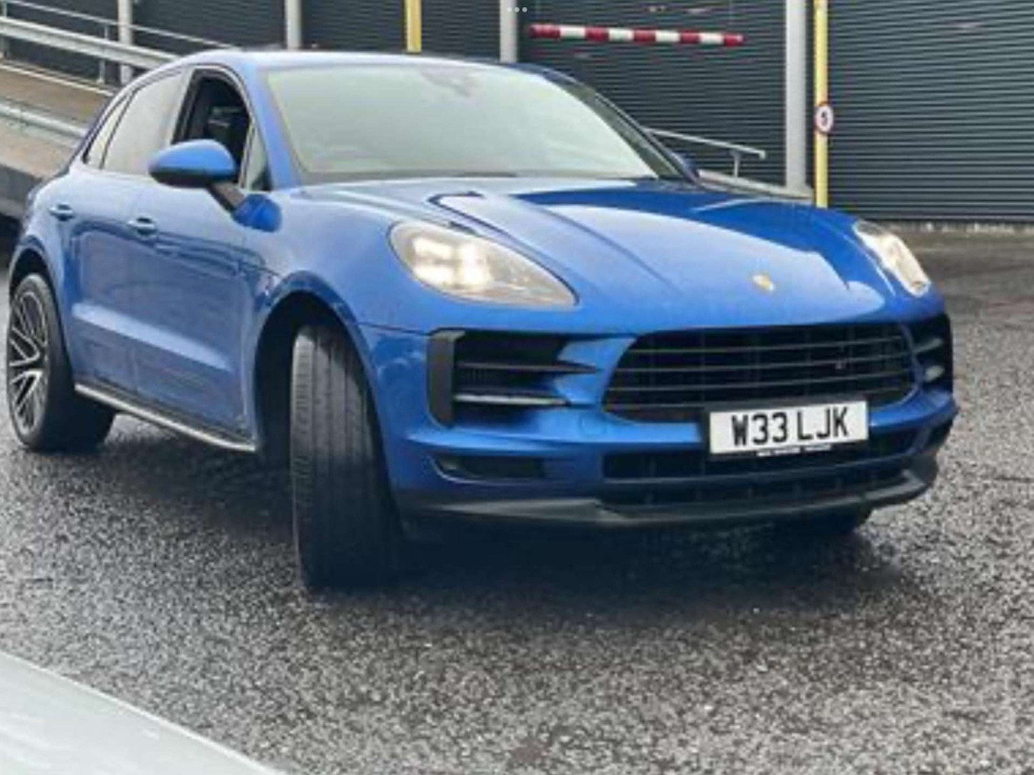 Used Porsche Macan 2019 for sale - 76595219: Photo 1