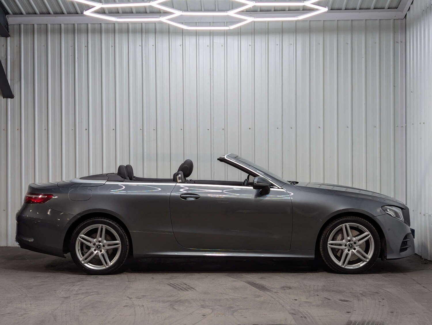 Used Mercedes-Benz E Class 2018 for sale - 76595229: Photo 13