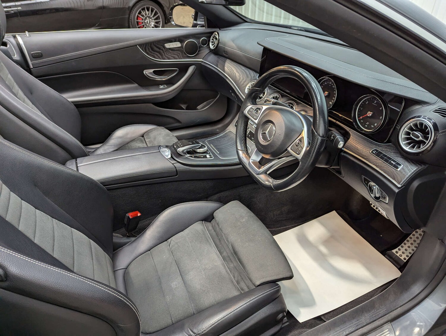 Used Mercedes-Benz E Class 2018 for sale - 76595229: Photo 49