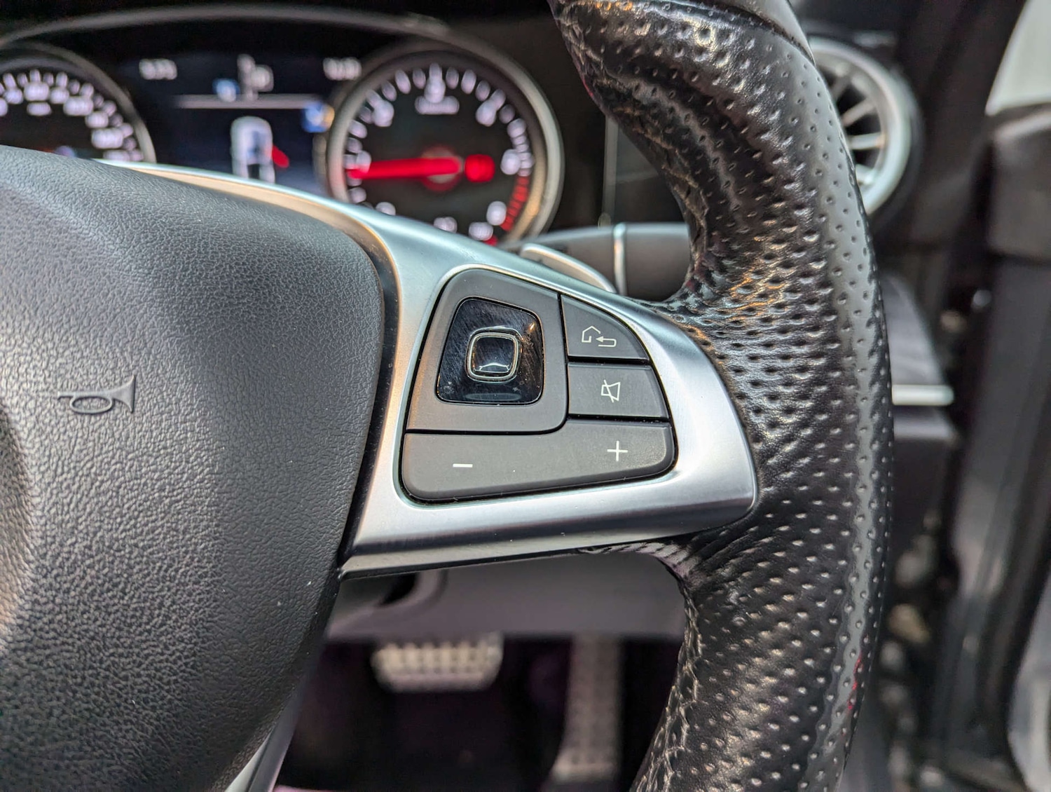 Used Mercedes-Benz E Class 2018 for sale - 76595229: Photo 71