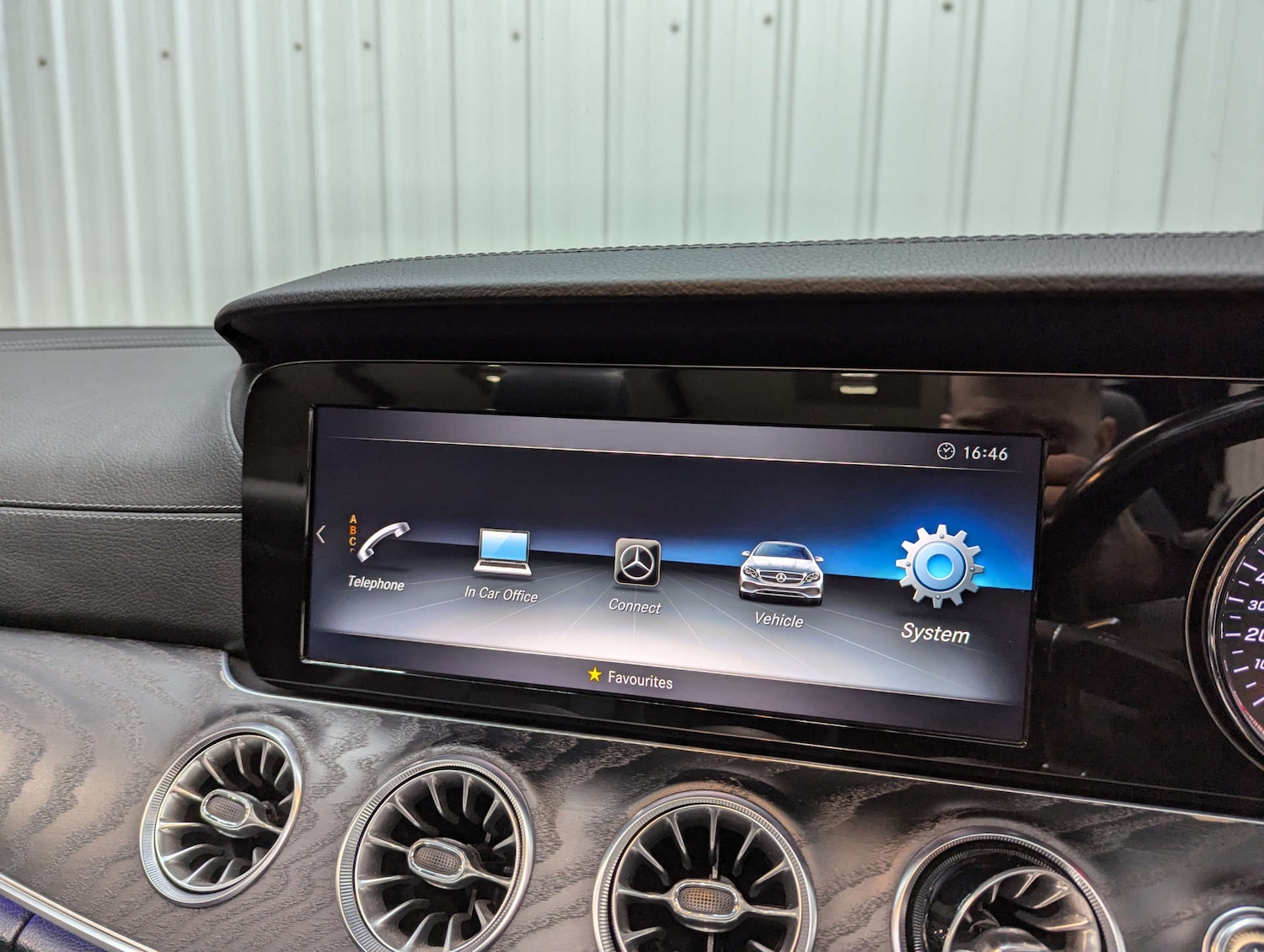 Used Mercedes-Benz E Class 2018 for sale - 76595229: Photo 83