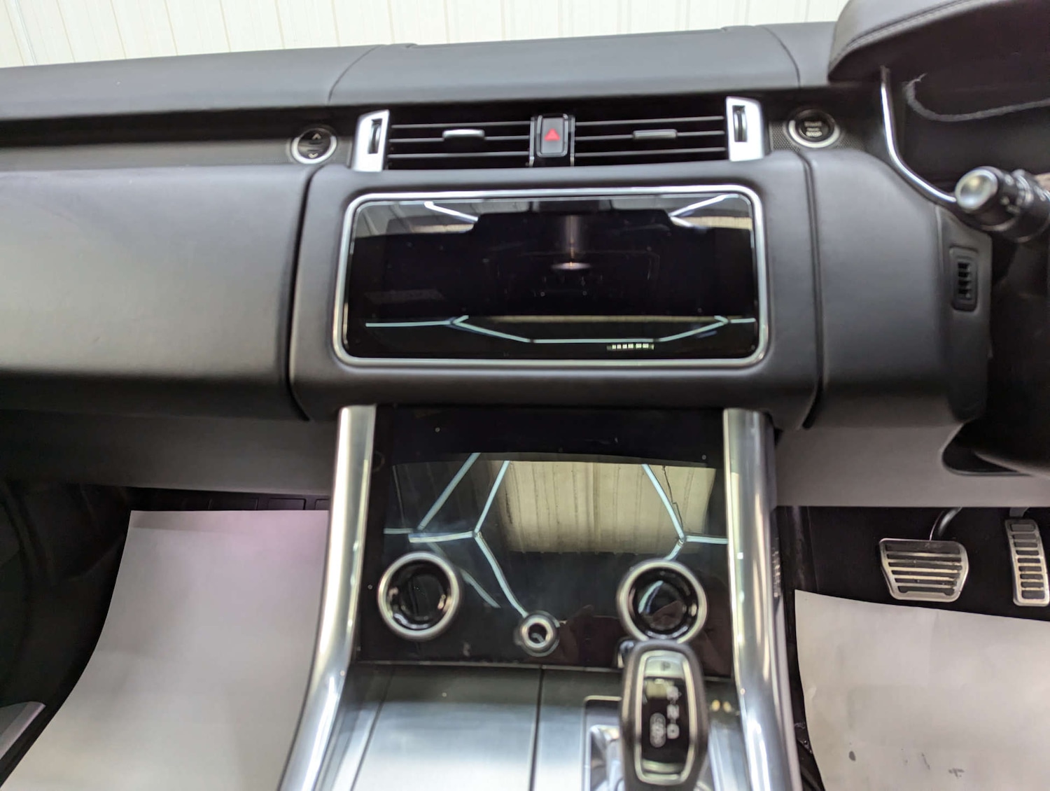 Vehicle 83
