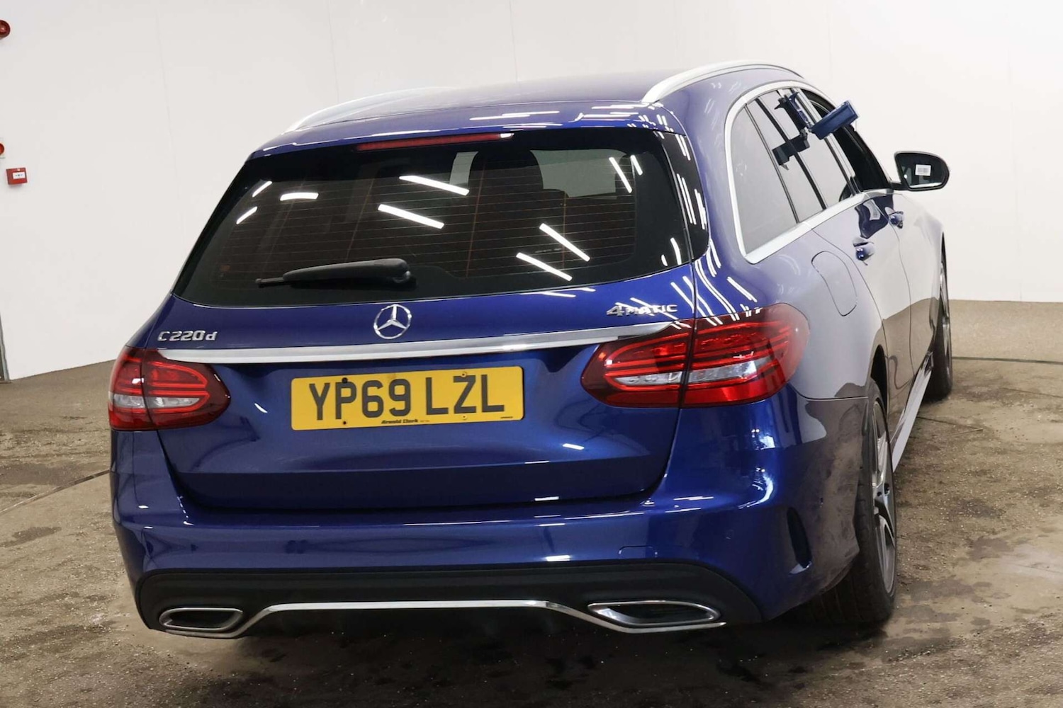 Used Mercedes-Benz C Class 2019 for sale - 77609374: Photo 11