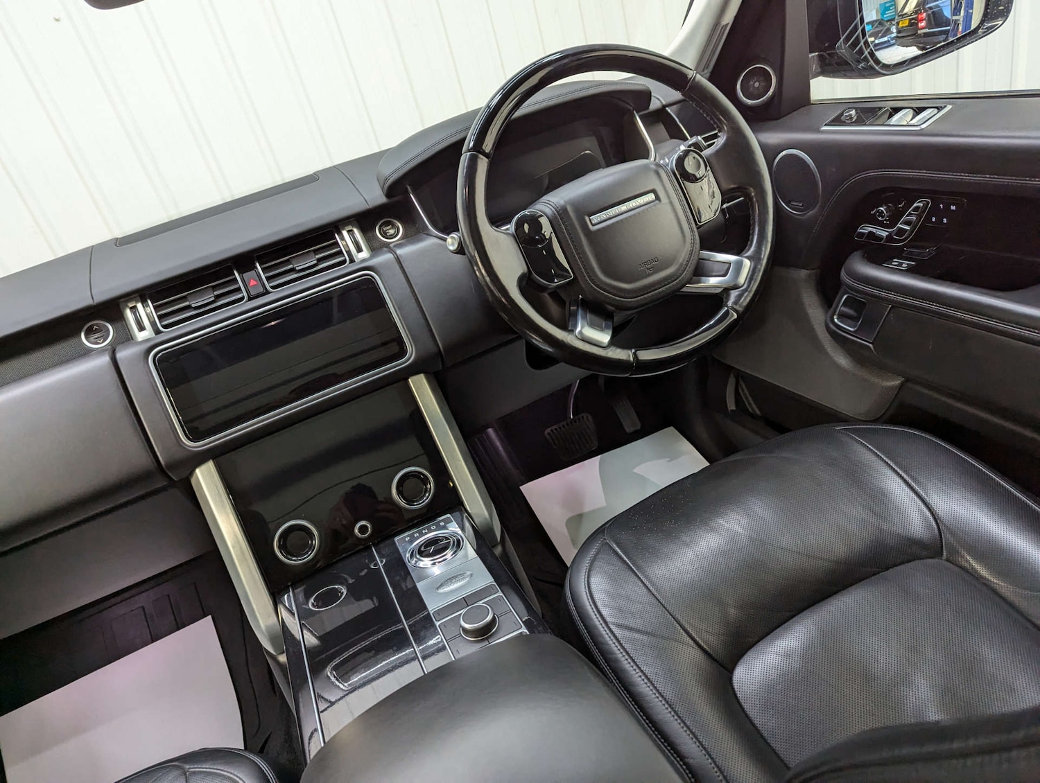 Used Land Rover Range Rover 2018 for sale - 76385787: Photo 46