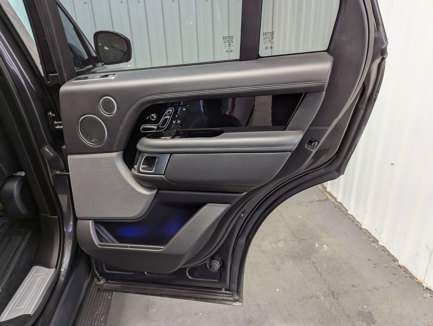 Used Land Rover Range Rover 2018 for sale - 76385787: Photo 63