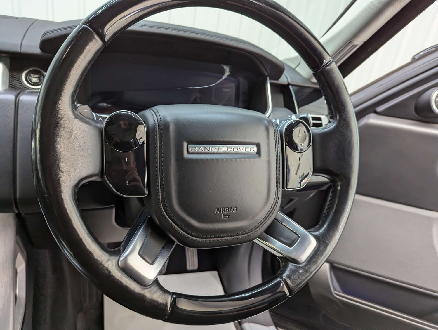 Used Land Rover Range Rover 2018 for sale - 76385787: Photo 75