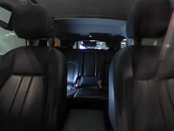 Used Land Rover Discovery Sport 2016 for sale - 76089429: Photo 3