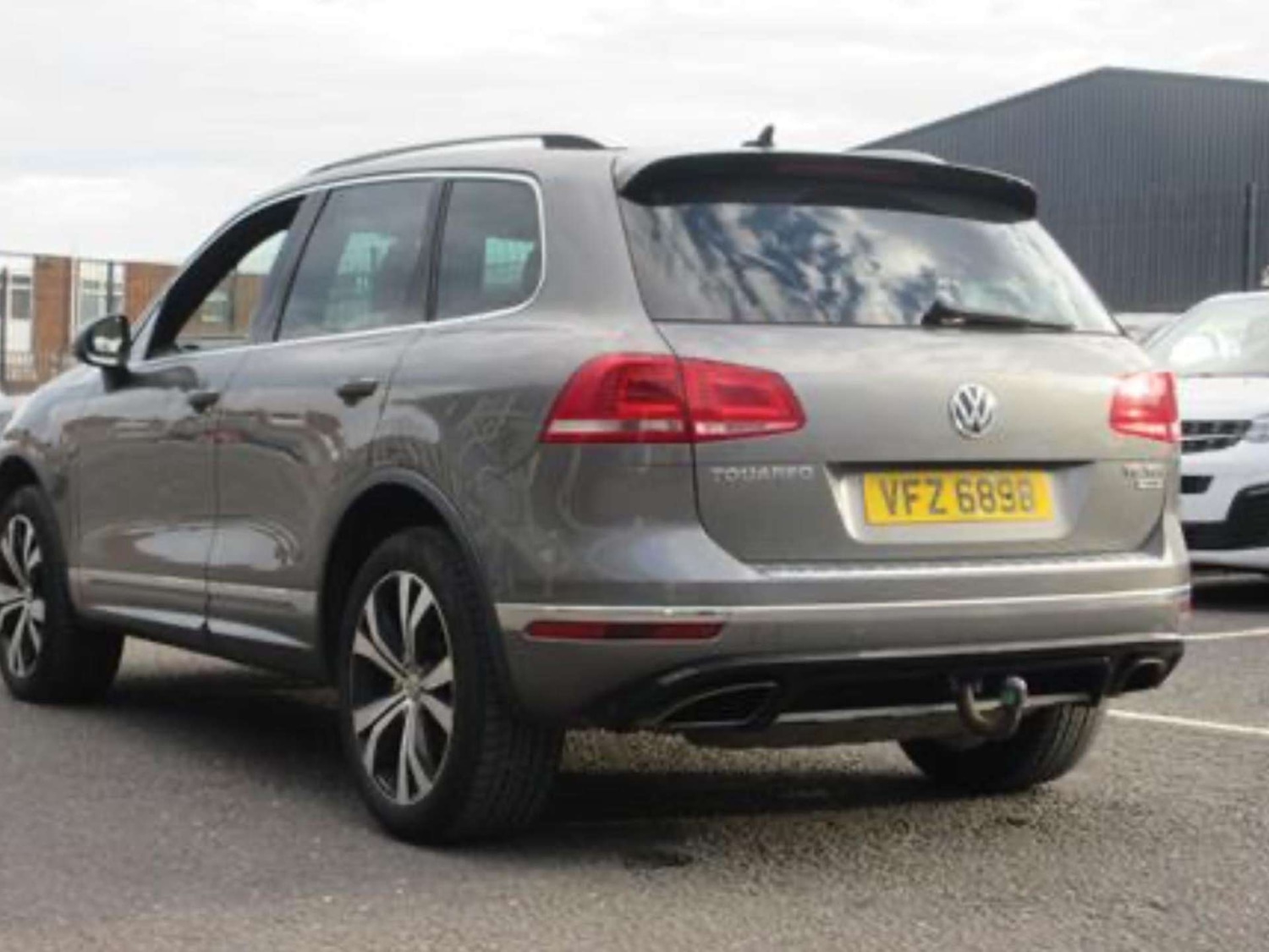 Used Volkswagen Touareg 2015 for sale - 76830134: Photo 13