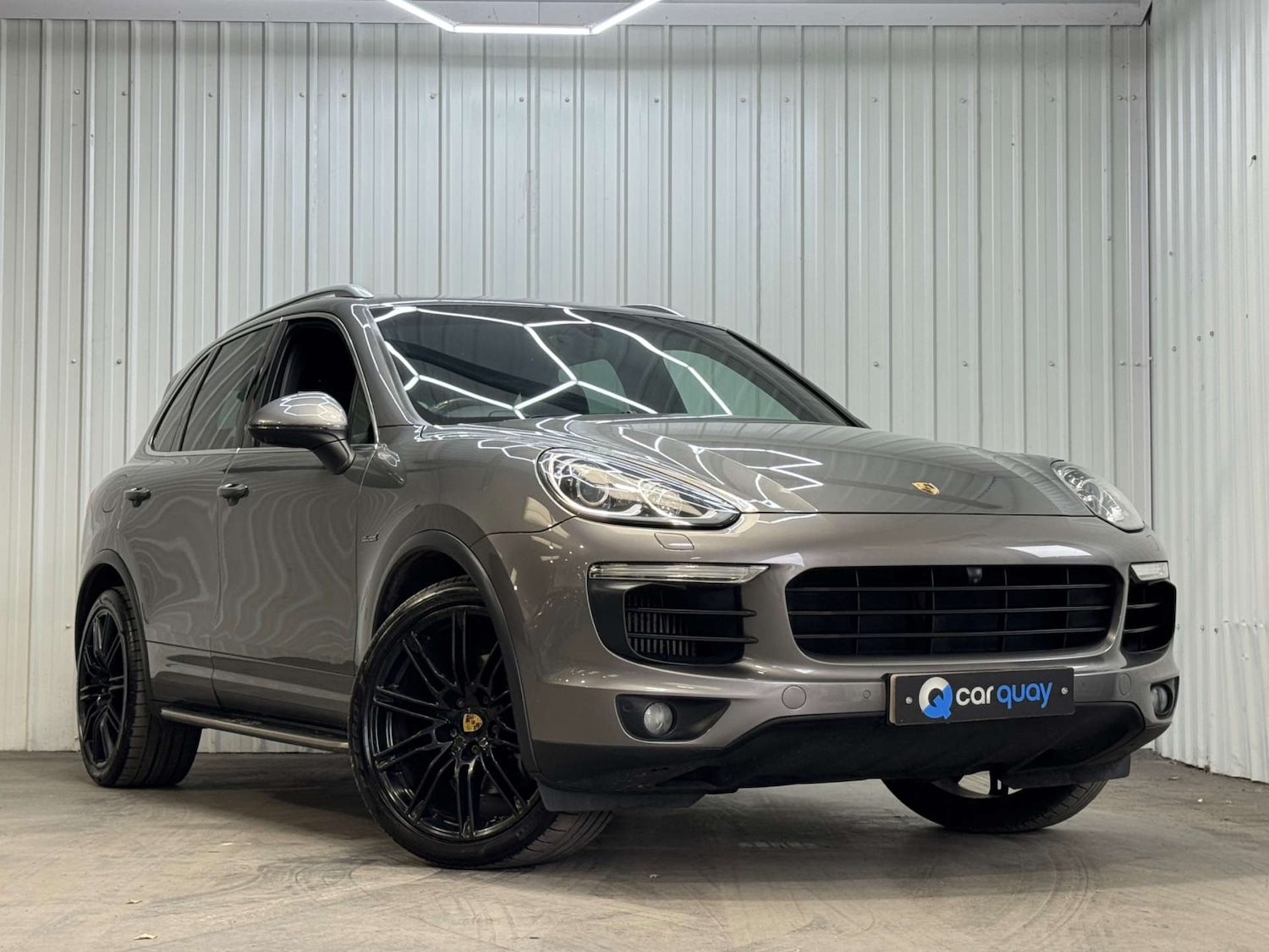 Used Porsche Cayenne 2016 for sale - 76363818: Photo 4
