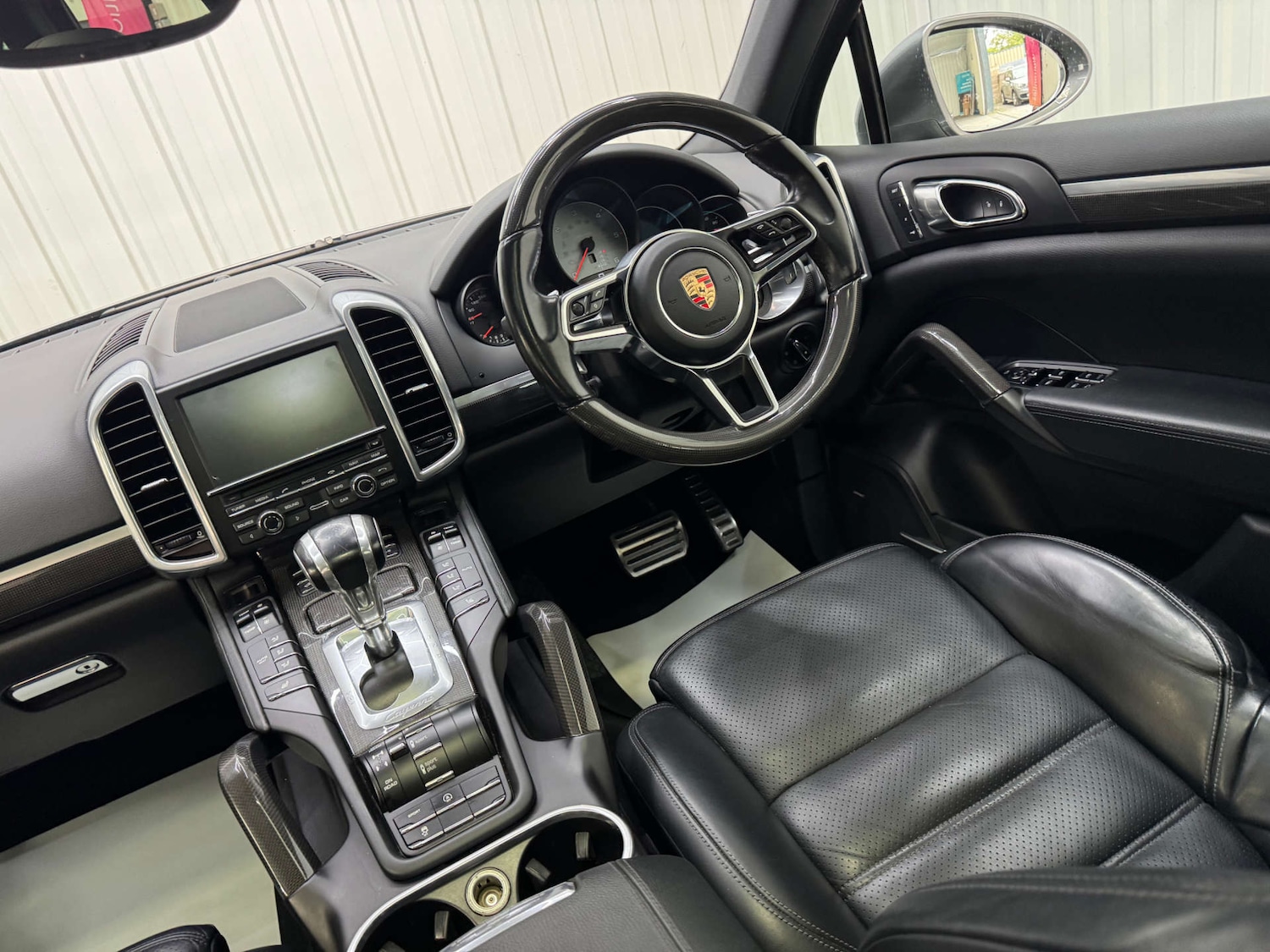 Used Porsche Cayenne 2016 for sale - 76363818: Photo 49