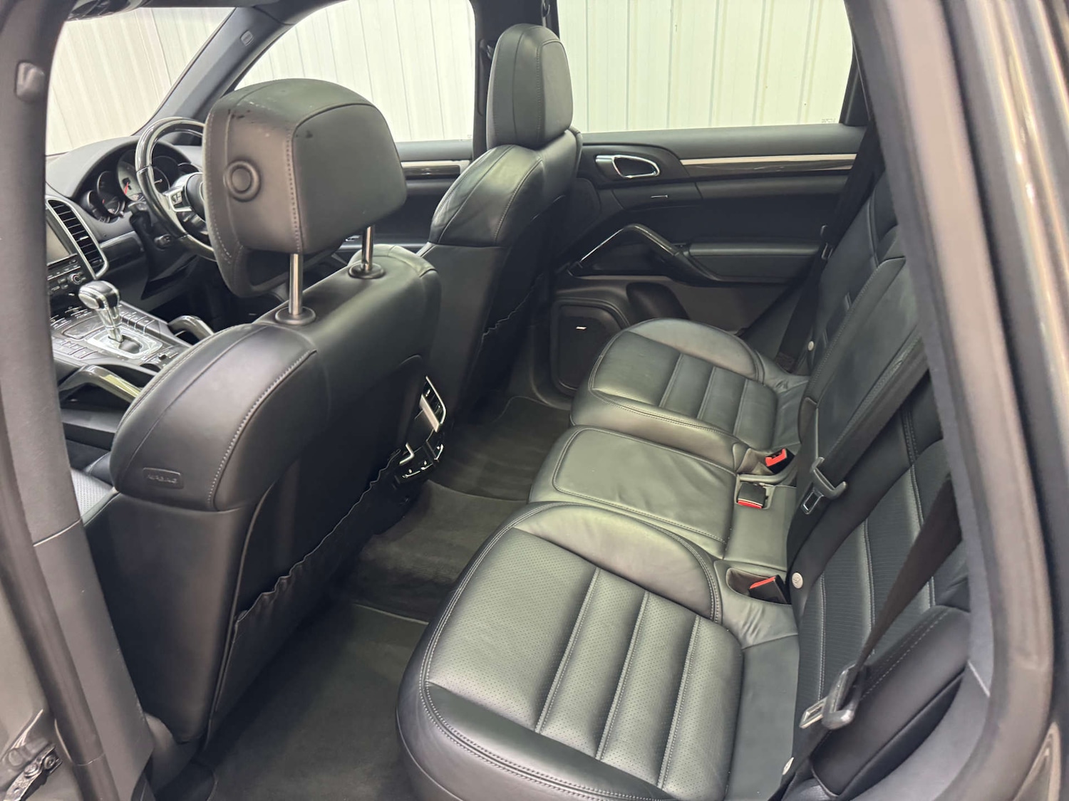 Used Porsche Cayenne 2016 for sale - 76363818: Photo 67