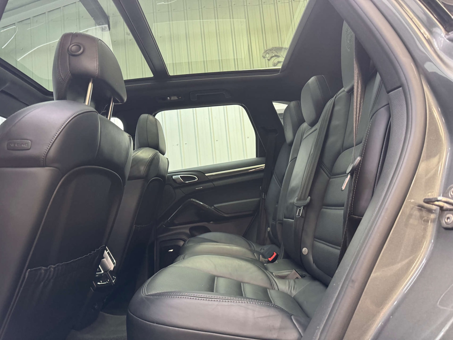 Used Porsche Cayenne 2016 for sale - 76363818: Photo 70