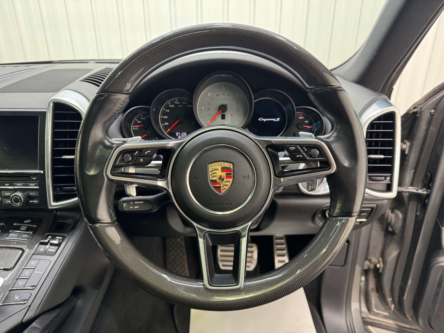 Used Porsche Cayenne 2016 for sale - 76363818: Photo 75