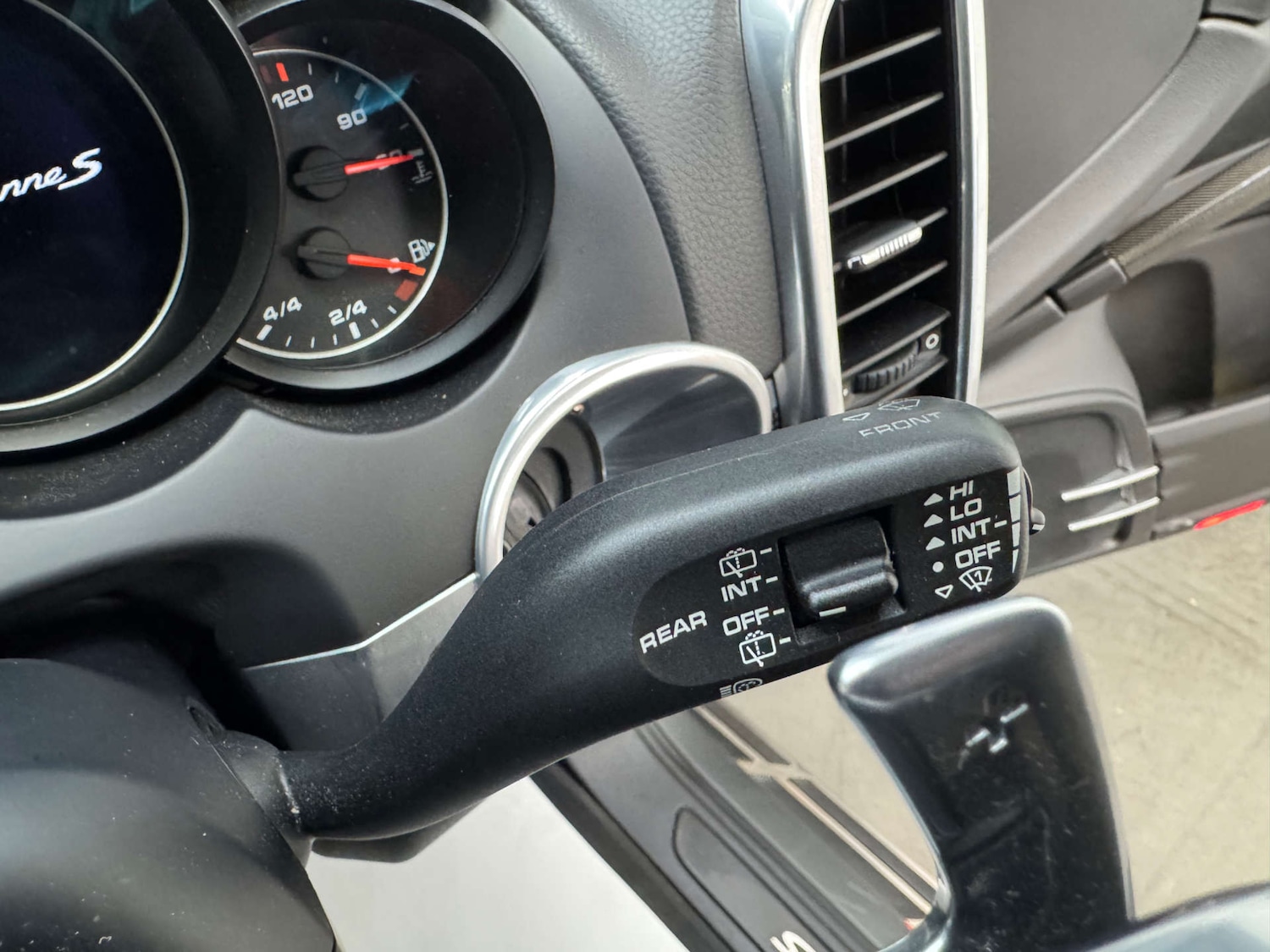 Used Porsche Cayenne 2016 for sale - 76363818: Photo 79