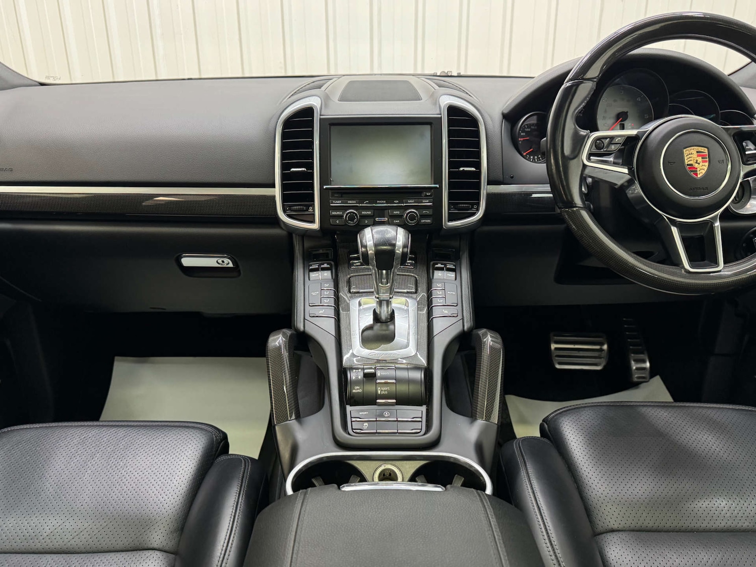 Used Porsche Cayenne 2016 for sale - 76363818: Photo 83