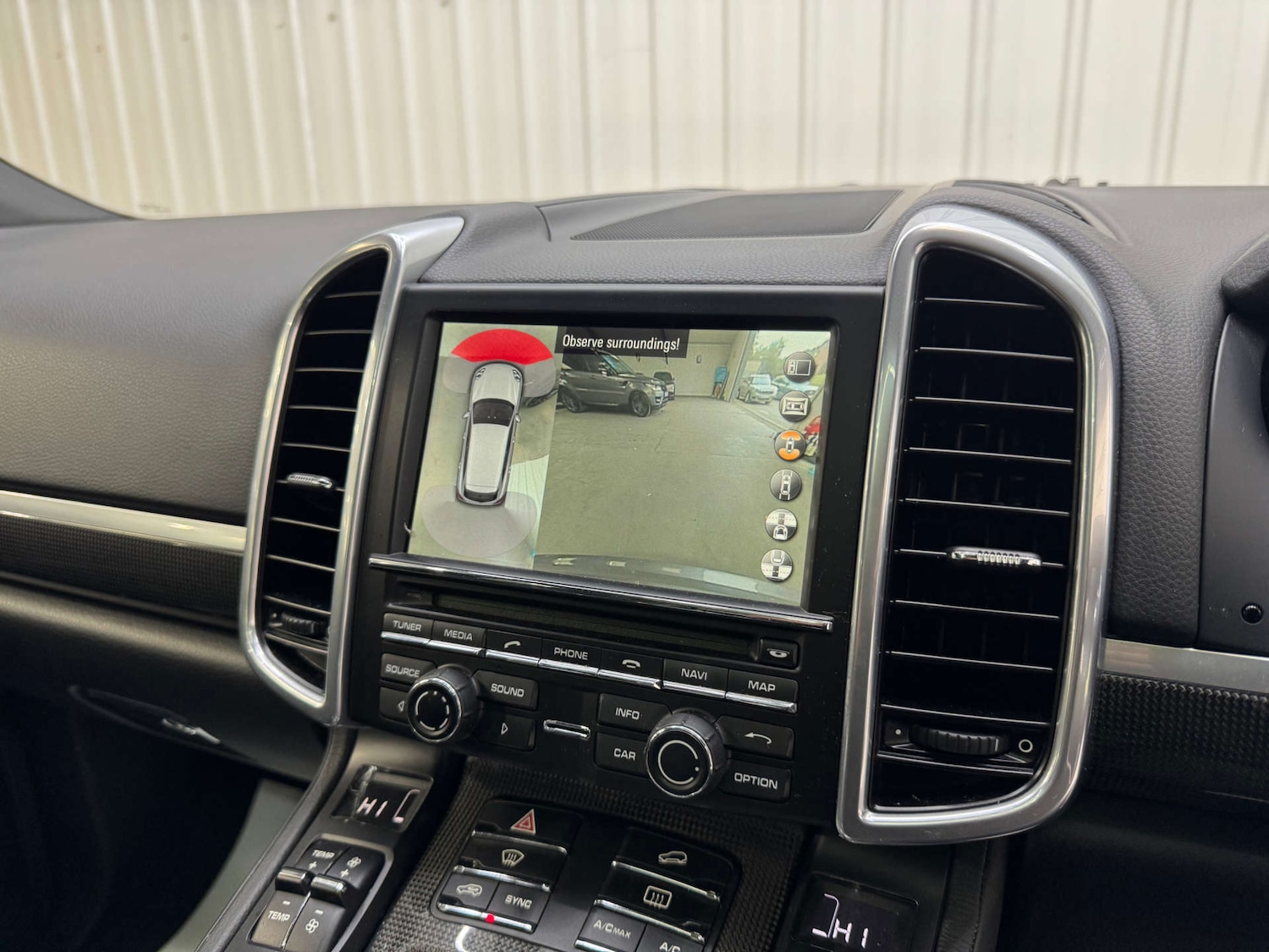 Used Porsche Cayenne 2016 for sale - 76363818: Photo 85