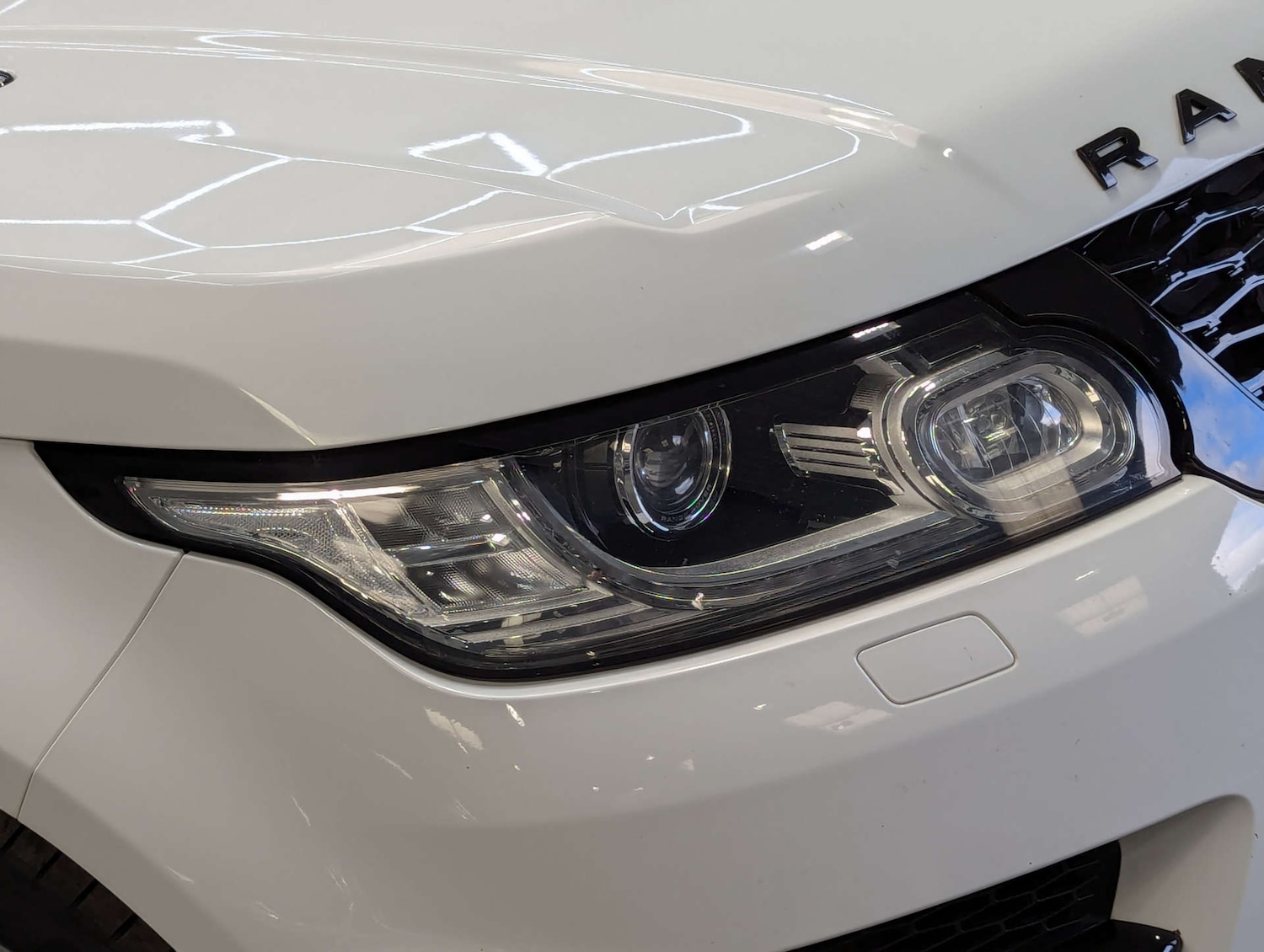 Used Land Rover Range Rover Sport 2016 for sale - 76829958: Photo 28