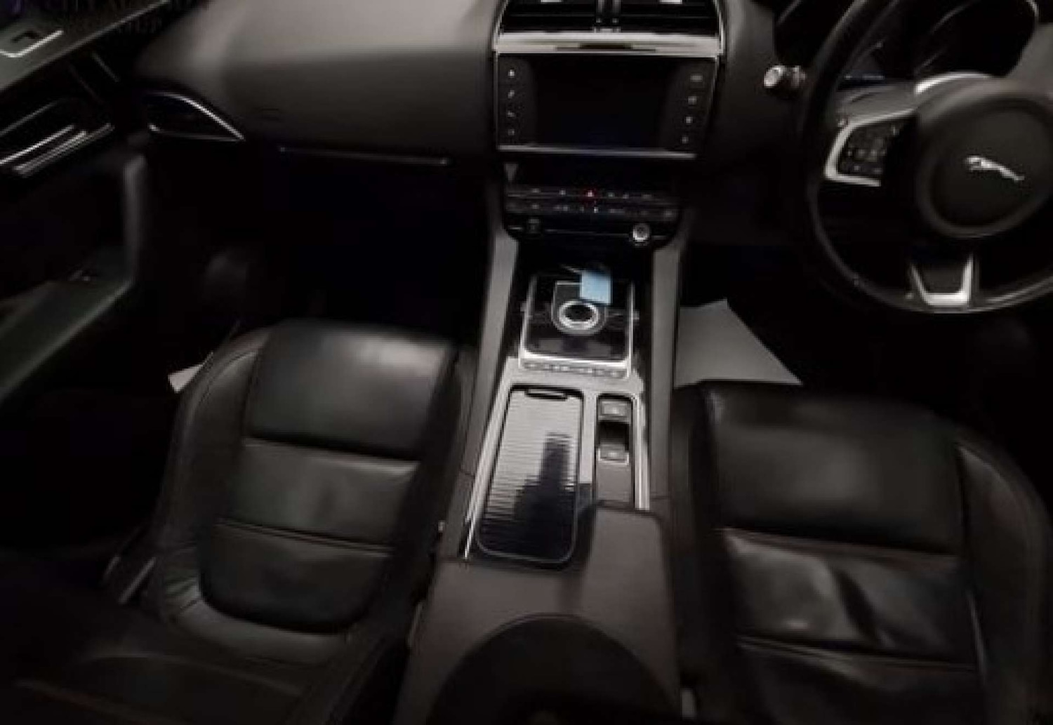 Used Jaguar F-Pace 2017 for sale - 77960095: Photo 5