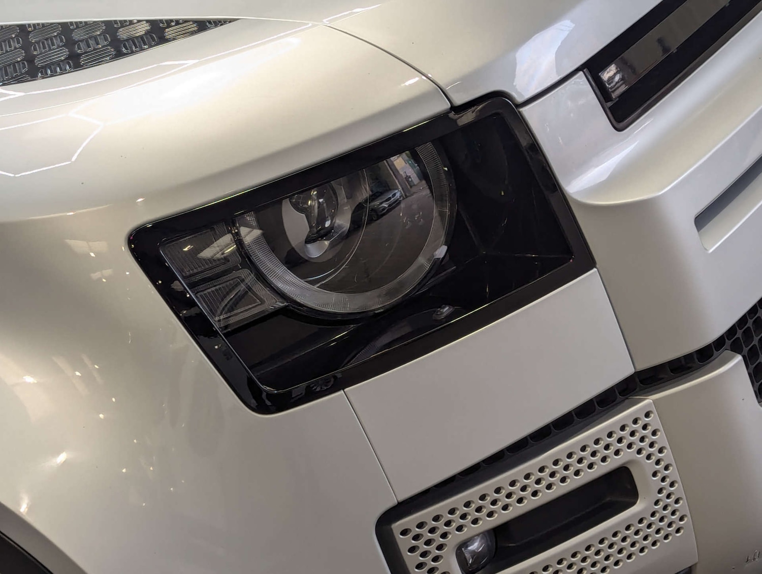 Used Land Rover Defender 2021 for sale - 78014263: Photo 28