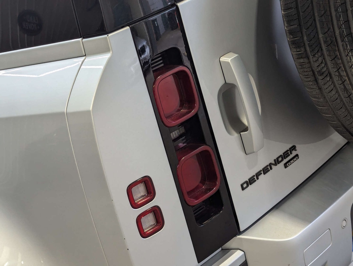 Used Land Rover Defender 2021 for sale - 78014263: Photo 42