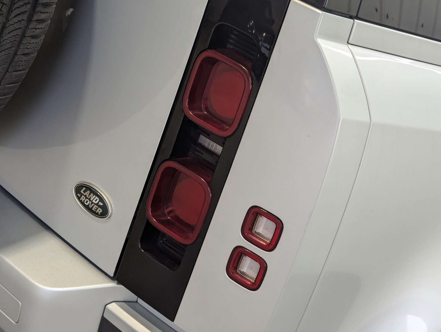 Used Land Rover Defender 2021 for sale - 78014263: Photo 43