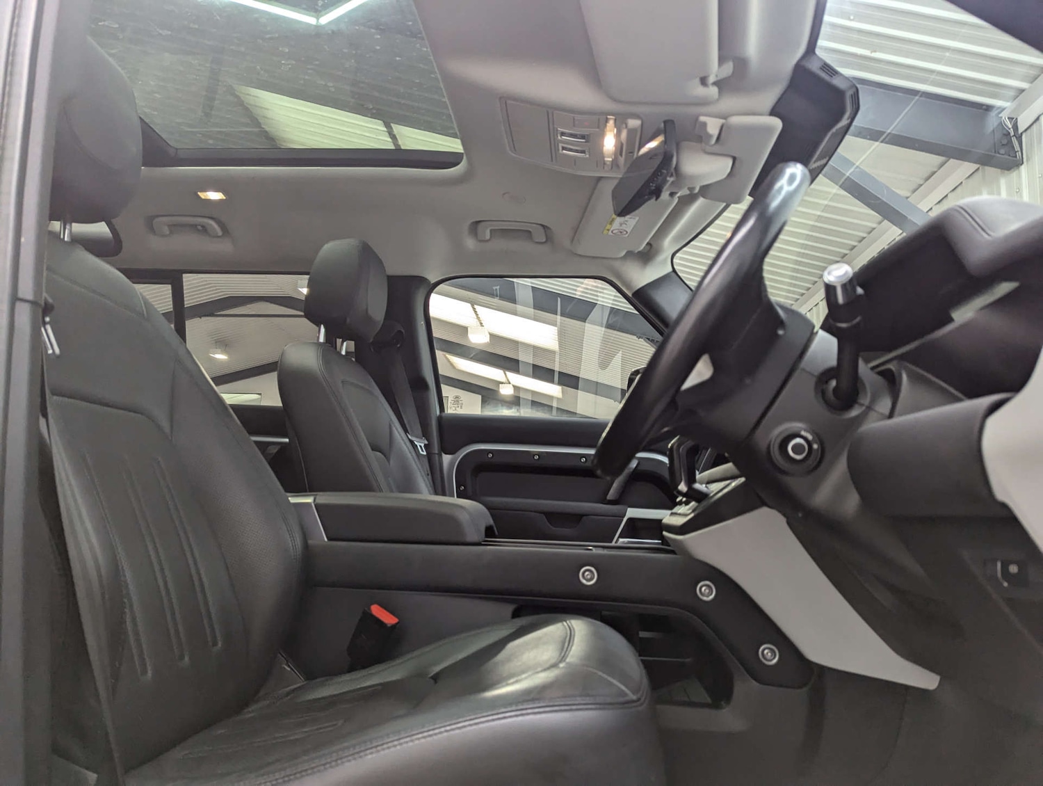 Used Land Rover Defender 2021 for sale - 78014263: Photo 53