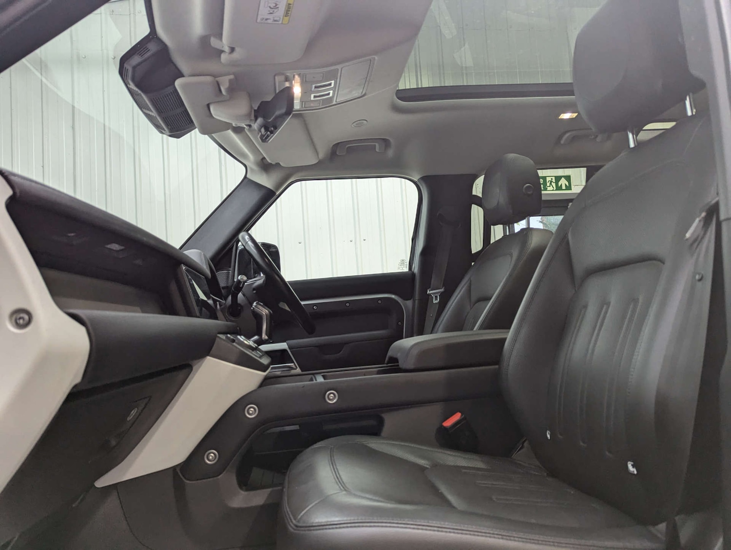 Used Land Rover Defender 2021 for sale - 78014263: Photo 59