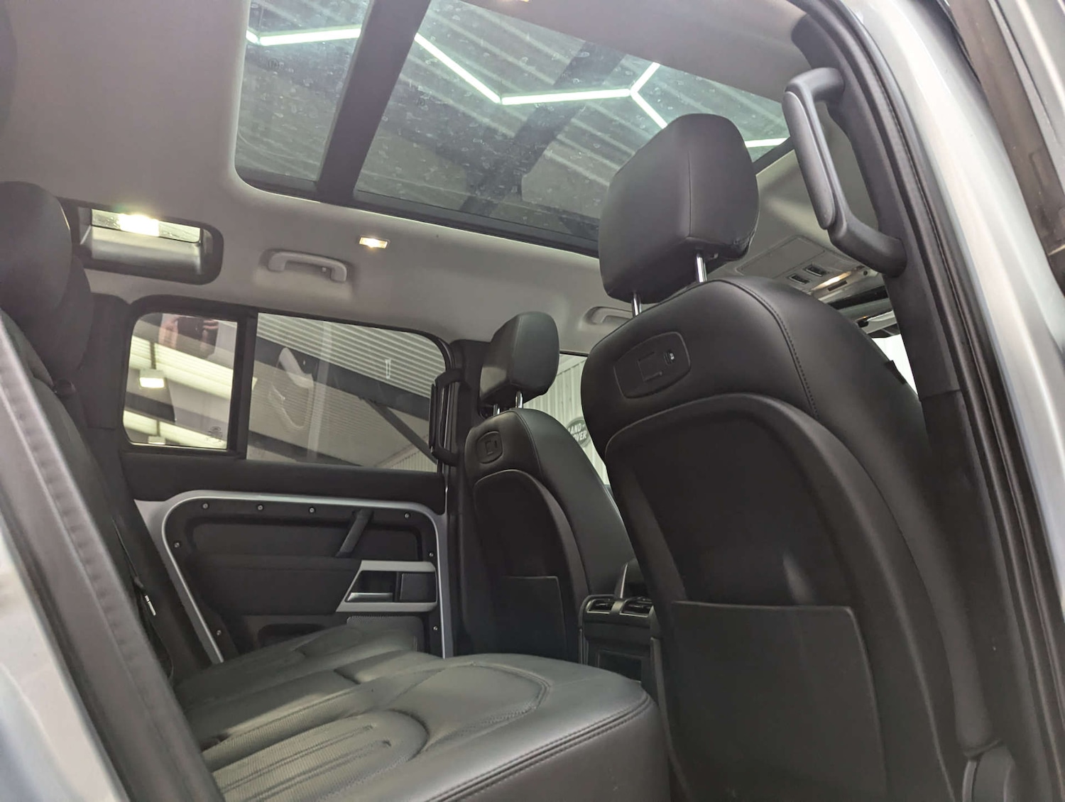 Used Land Rover Defender 2021 for sale - 78014263: Photo 62