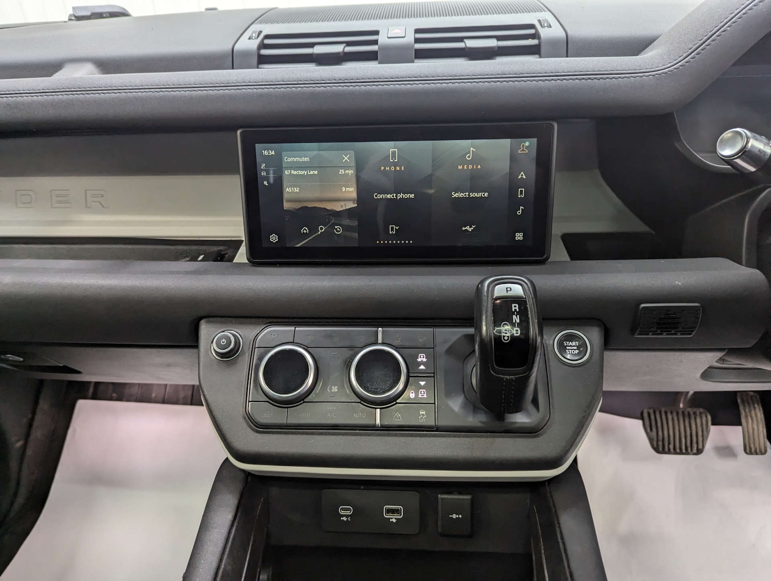 Used Land Rover Defender 2021 for sale - 78014263: Photo 82