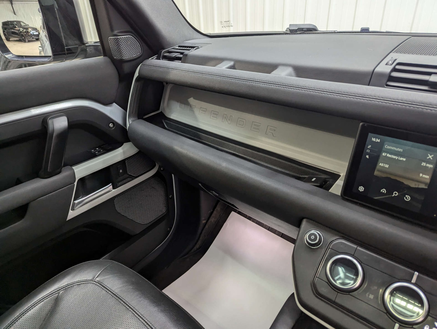 Used Land Rover Defender 2021 for sale - 78014263: Photo 83