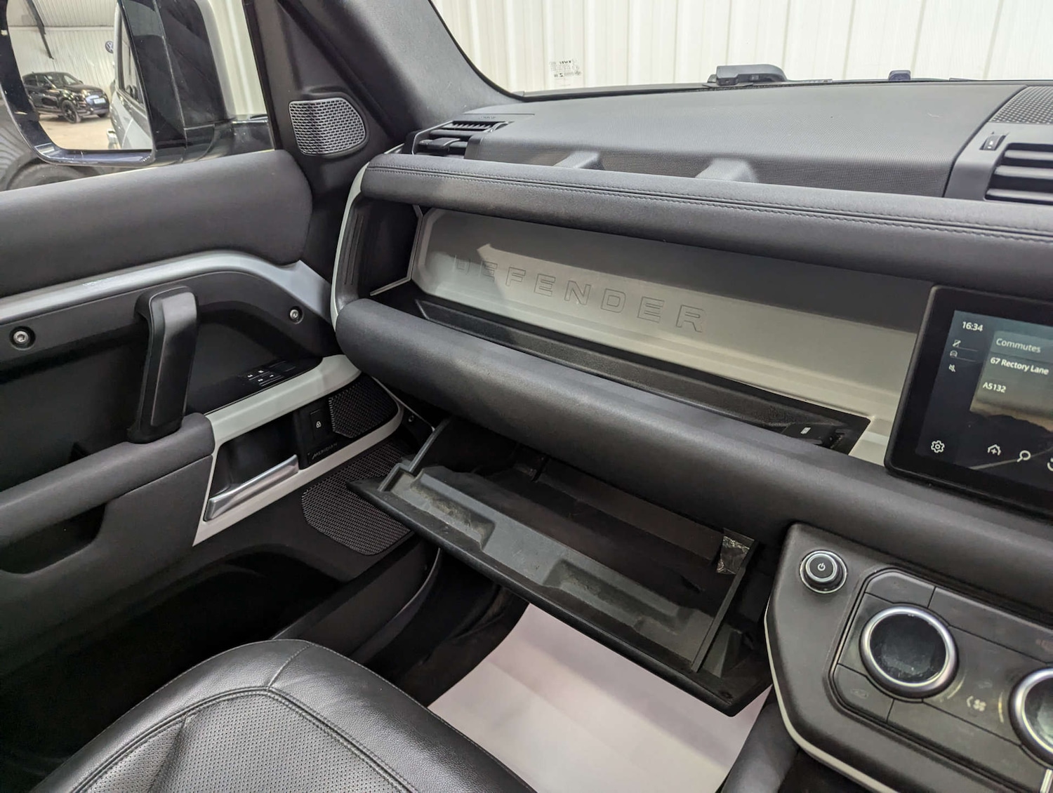 Used Land Rover Defender 2021 for sale - 78014263: Photo 84