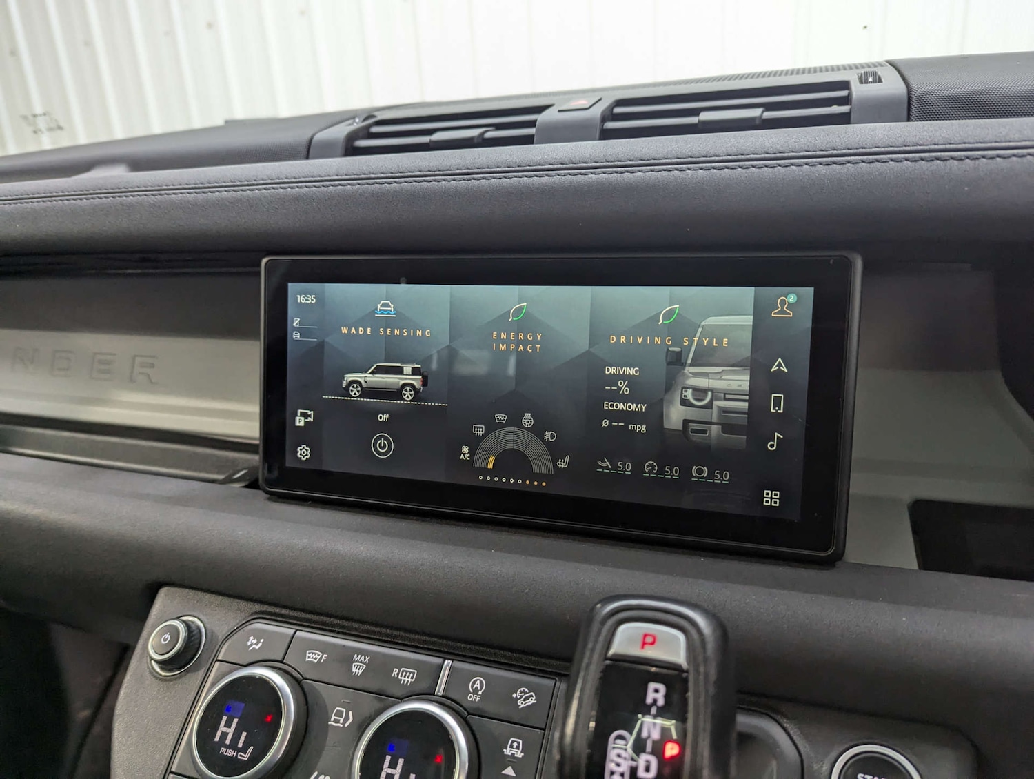 Used Land Rover Defender 2021 for sale - 78014263: Photo 91