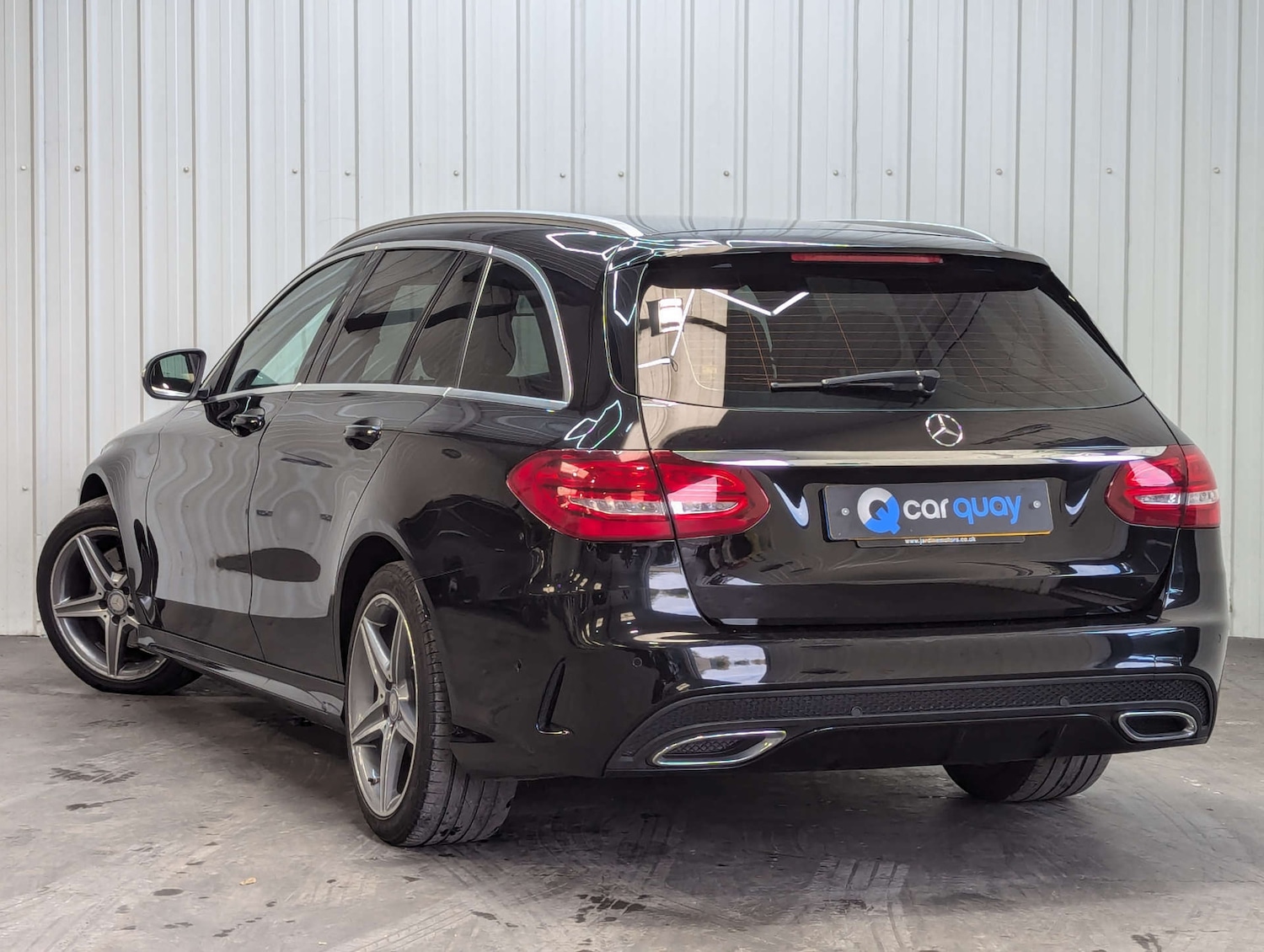 Used Mercedes-Benz C Class 2014 for sale - 76347359: Photo 1