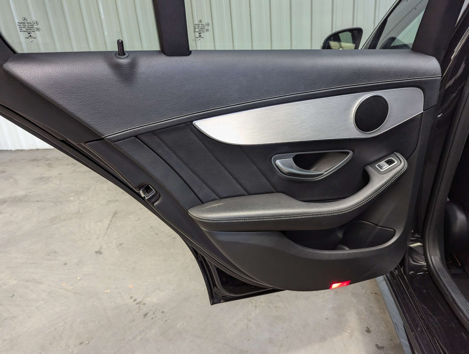 Used Mercedes-Benz C Class 2014 for sale - 76347359: Photo 69