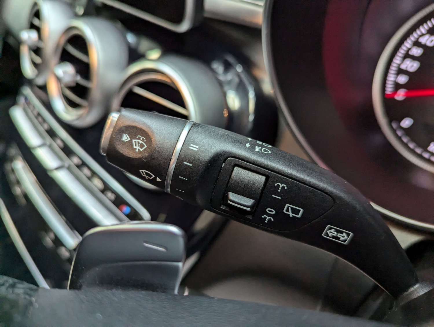 Used Mercedes-Benz C Class 2014 for sale - 76347359: Photo 77