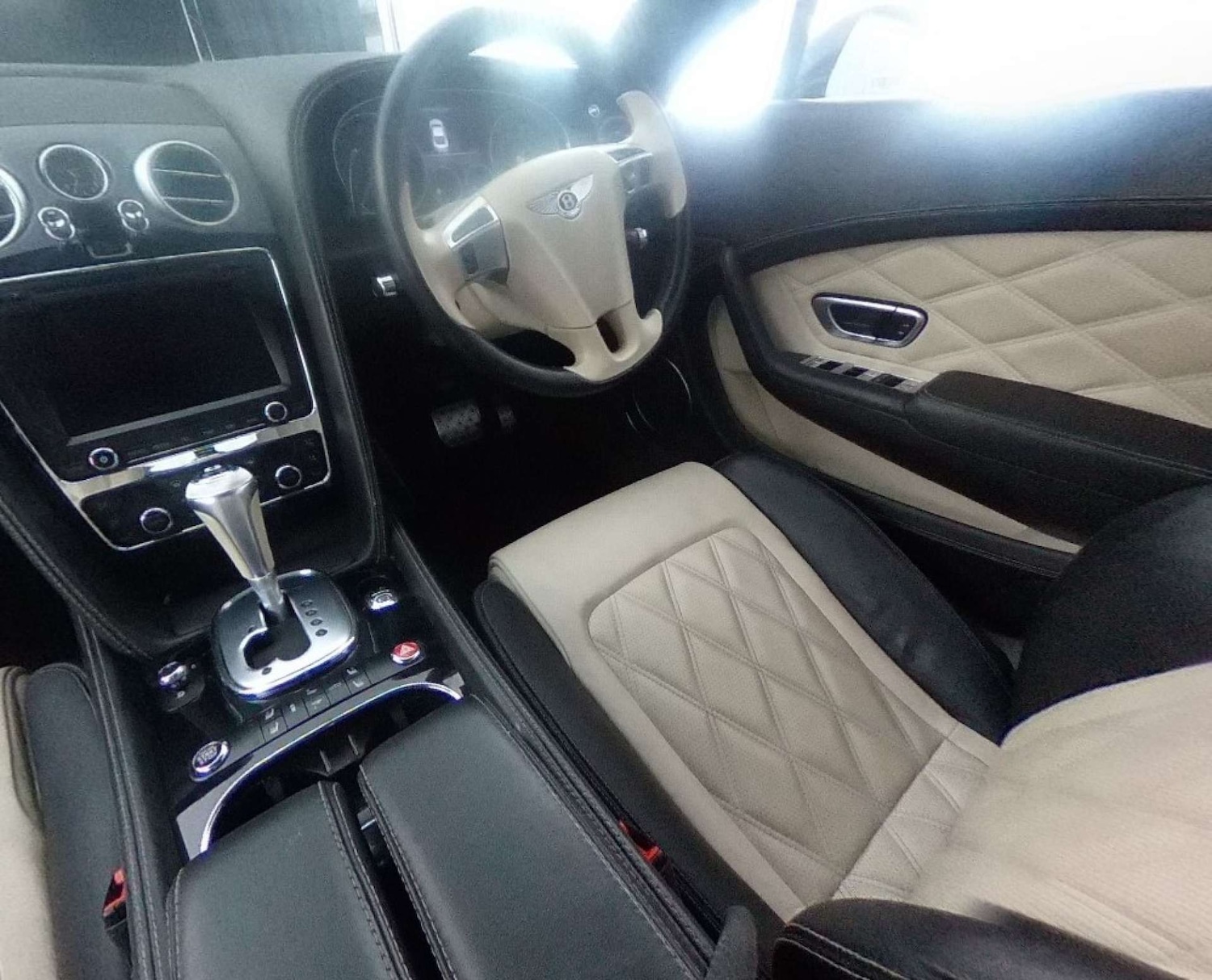 Used Bentley Continental 2014 for sale - 77201557: Photo 3