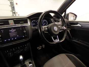 Used Volkswagen Tiguan 2017 for sale - 74927184: Photo