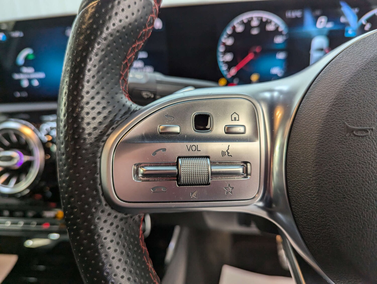 Used Mercedes-Benz A-Class 2020 for sale - 77399268: Photo 74